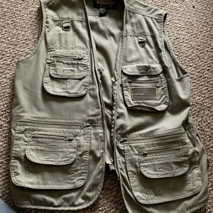 Zip up vest